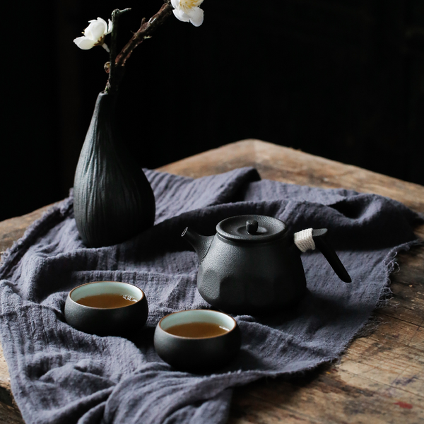 Black Pottery Tea Set