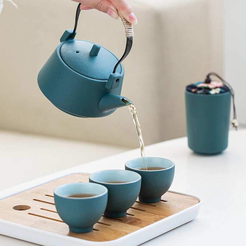 Handle Pot & Cups Tea Set